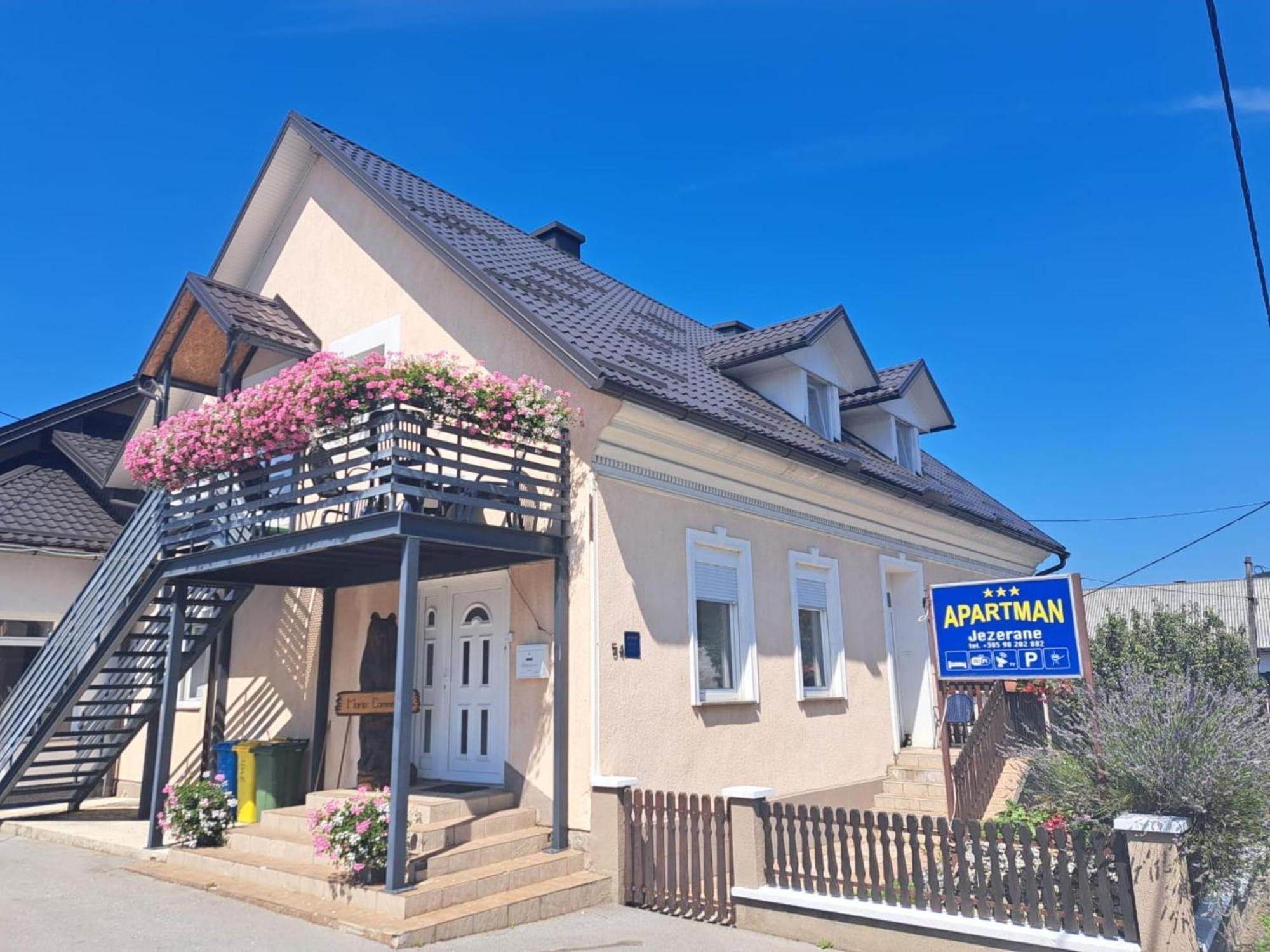 Apartman Jezerane *