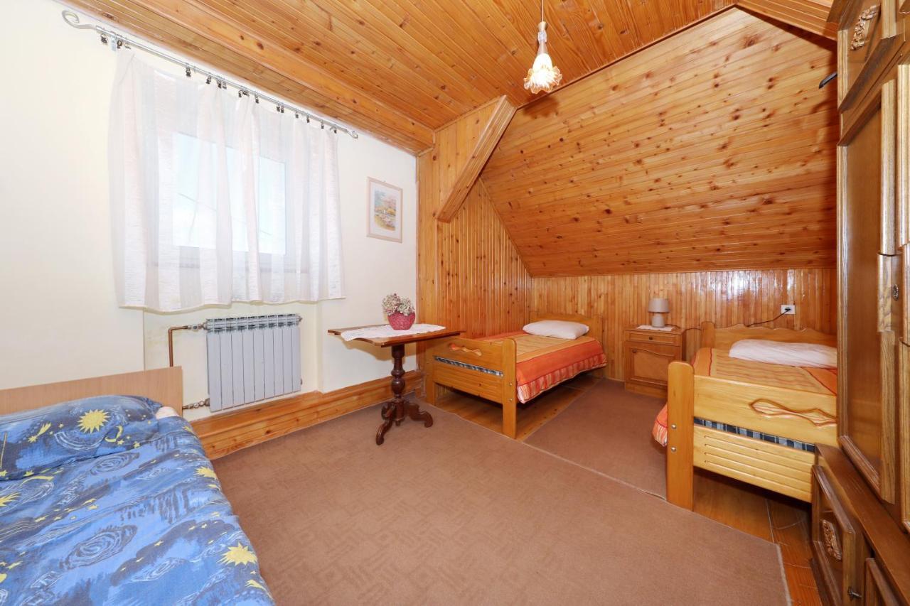 Apartman Jezerane *