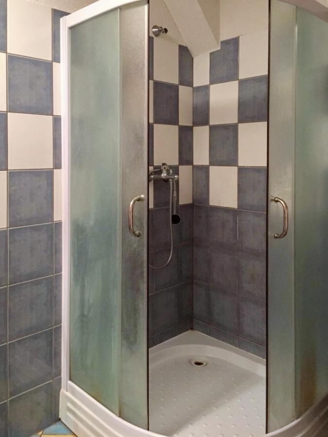 Apartment Apartman Jezerane *